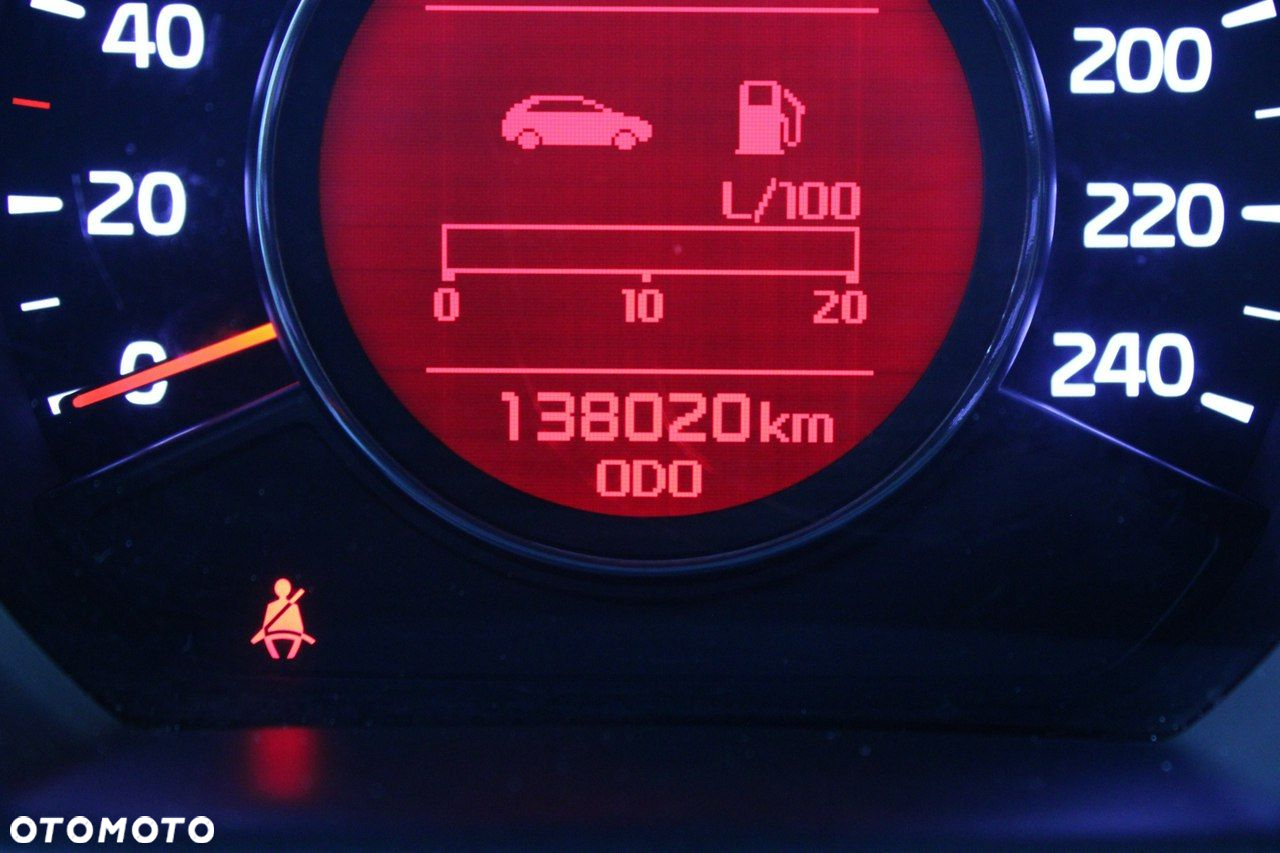 Kia Ceed - 26