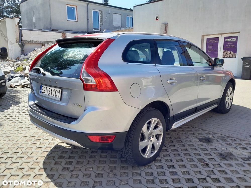 Volvo XC 60 D4 Ocean Race - 5