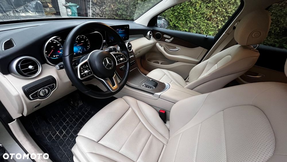 Mercedes-Benz GLC 300 4Matic 9G-TRONIC - 7