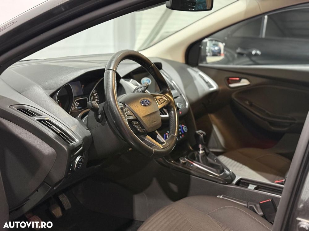 Ford Focus 1.5 EcoBoost Start-Stopp-System Business Edition - 6