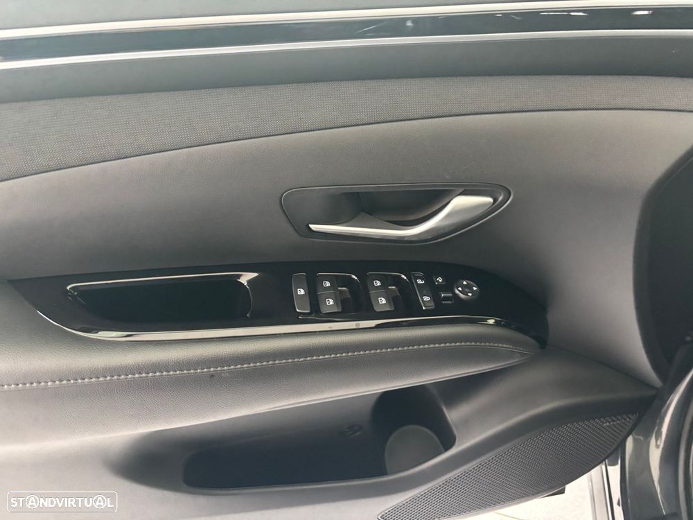 Hyundai Tucson 1.6 CRDi Vanguard - 19