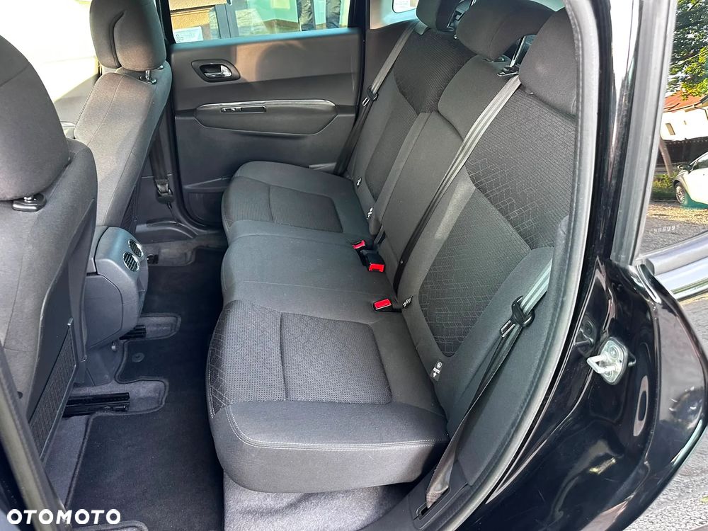 Peugeot 3008 2.0 HDi HYbrid4 - 23