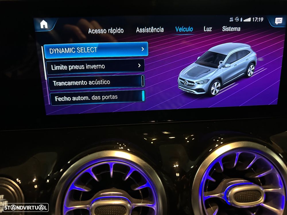 Mercedes-Benz GLA 200 d Progressive - 19