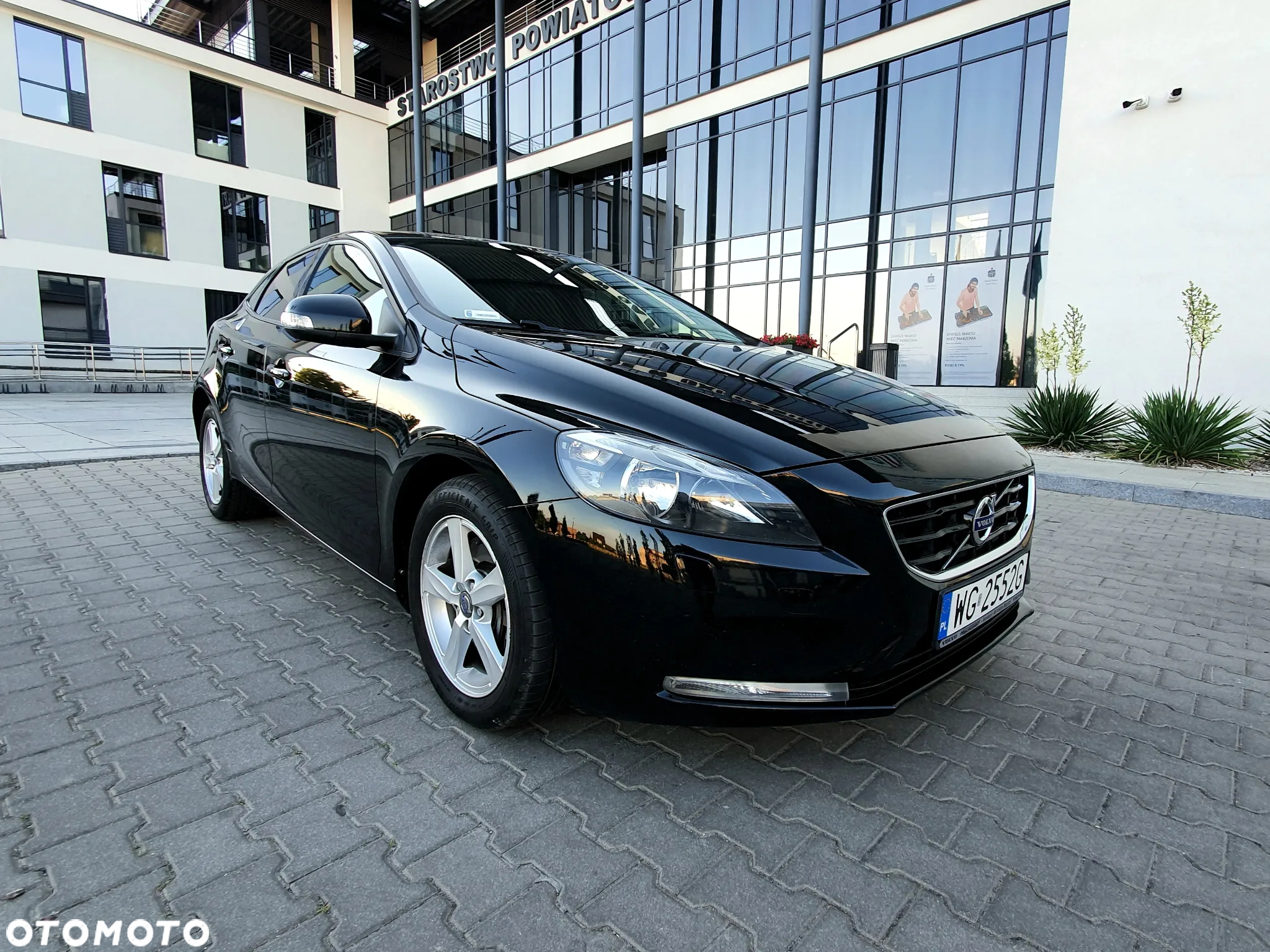 Volvo V40 D4 Momentum - 2