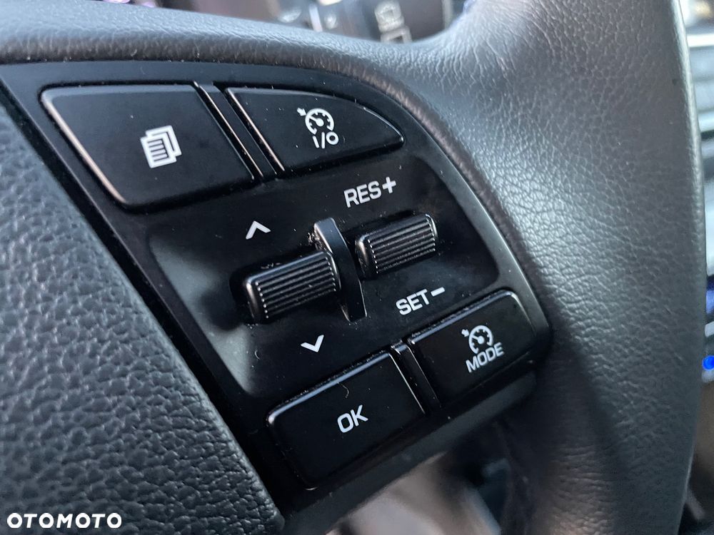 Hyundai Tucson 1.6 GDi 2WD Select - 12