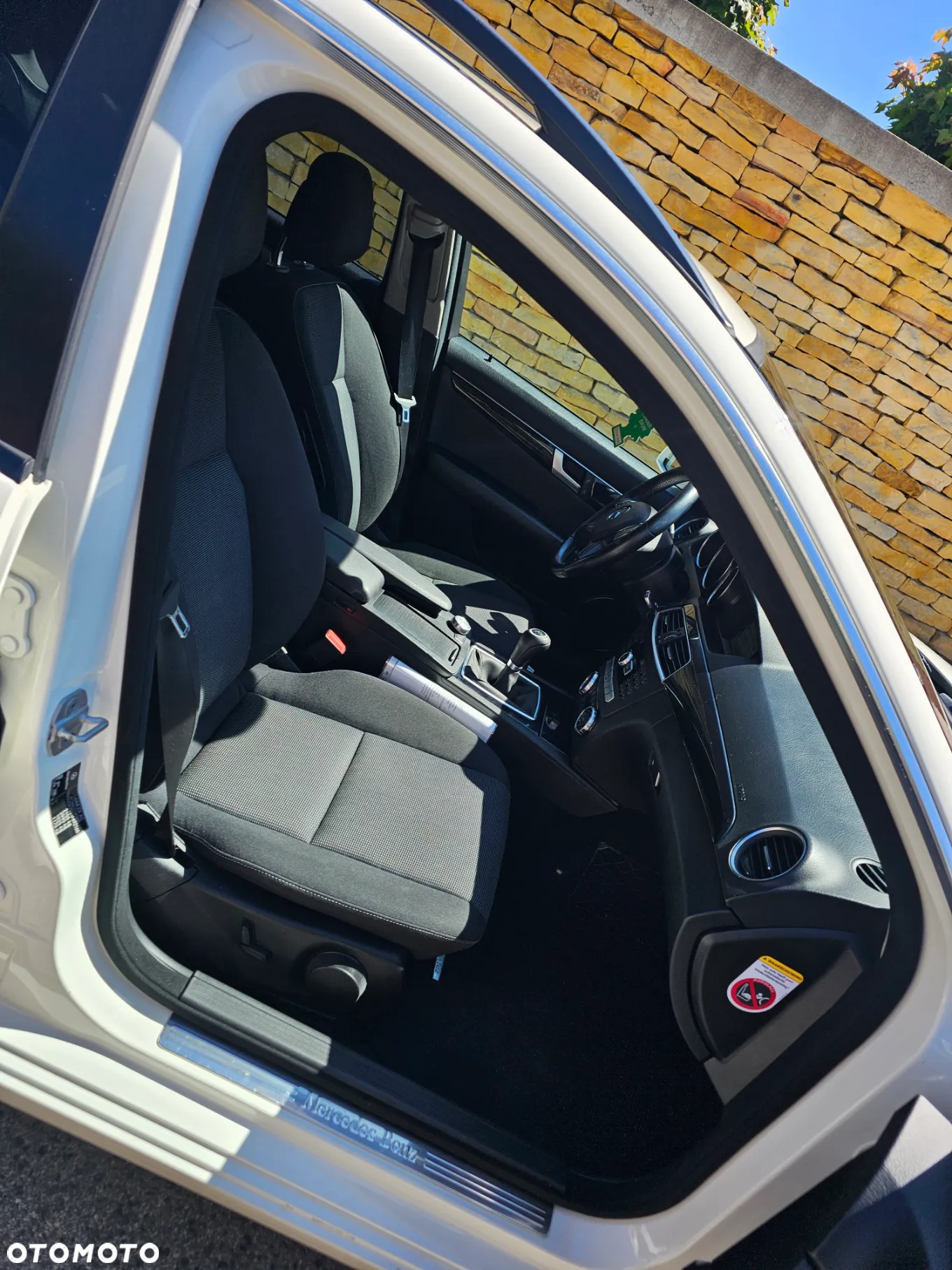 Mercedes-Benz Klasa C 180 T CDI DPF (BlueEFFICIENCY) - 22
