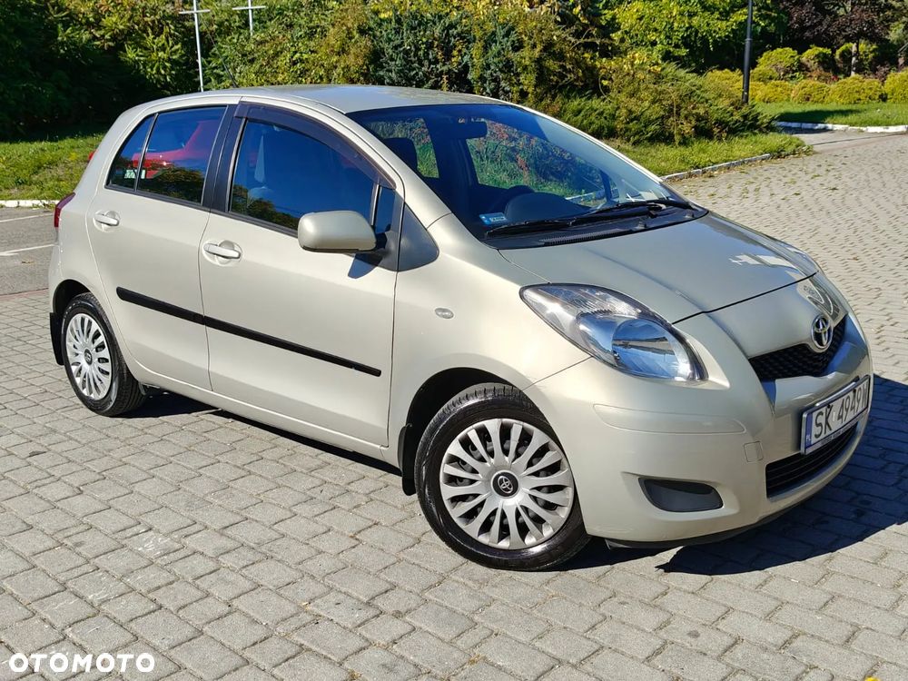 Toyota Yaris 1.33 Premium - 25