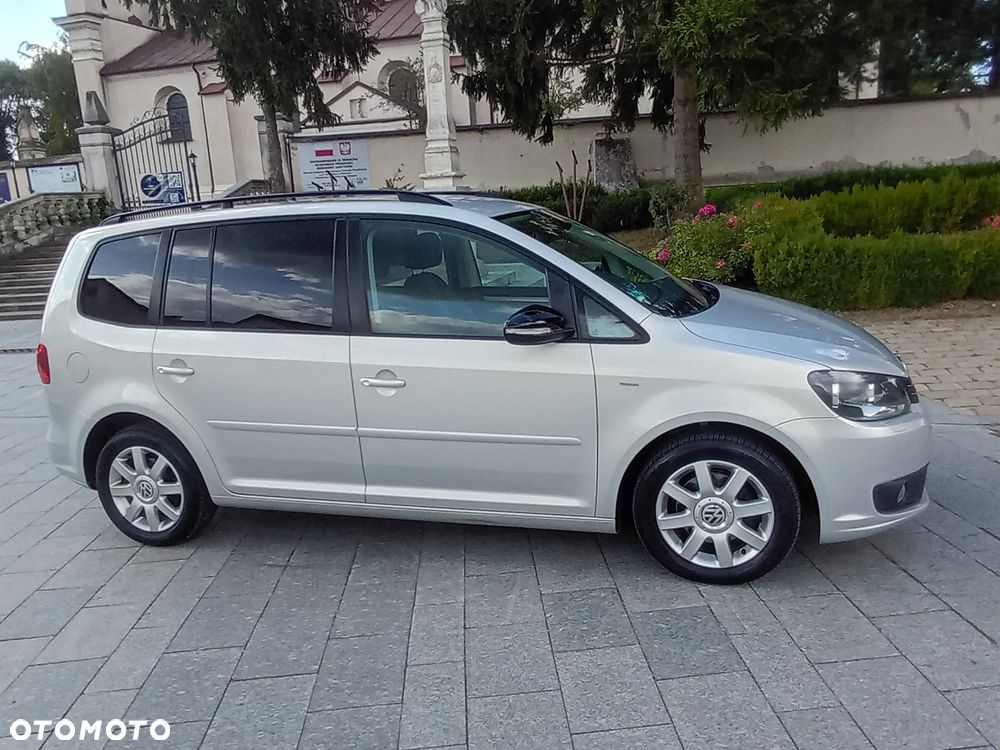 Volkswagen Touran 1.6 TDI DPF BlueMotion Technology MATCH - 18