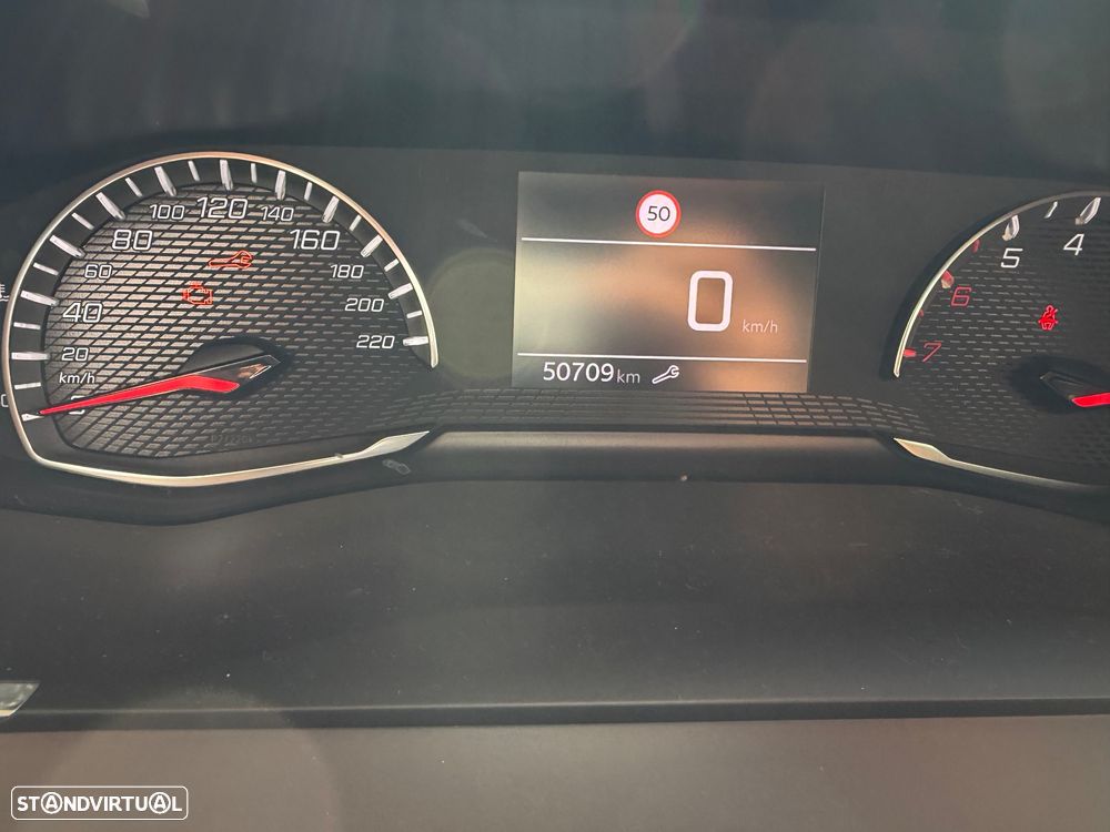 Peugeot 2008 1.2 PureTech Active Pack - 6