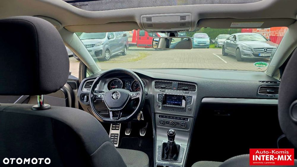Volkswagen Golf - 29