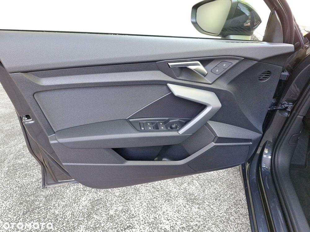Audi A3 Sportback 35 TFSI mHEV S tronic - 14