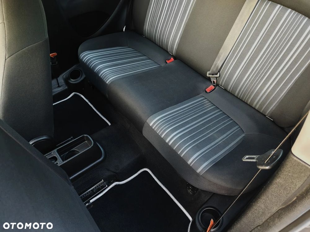 Fiat Punto 1.2 Easy Pakiet Easy Plus - 28
