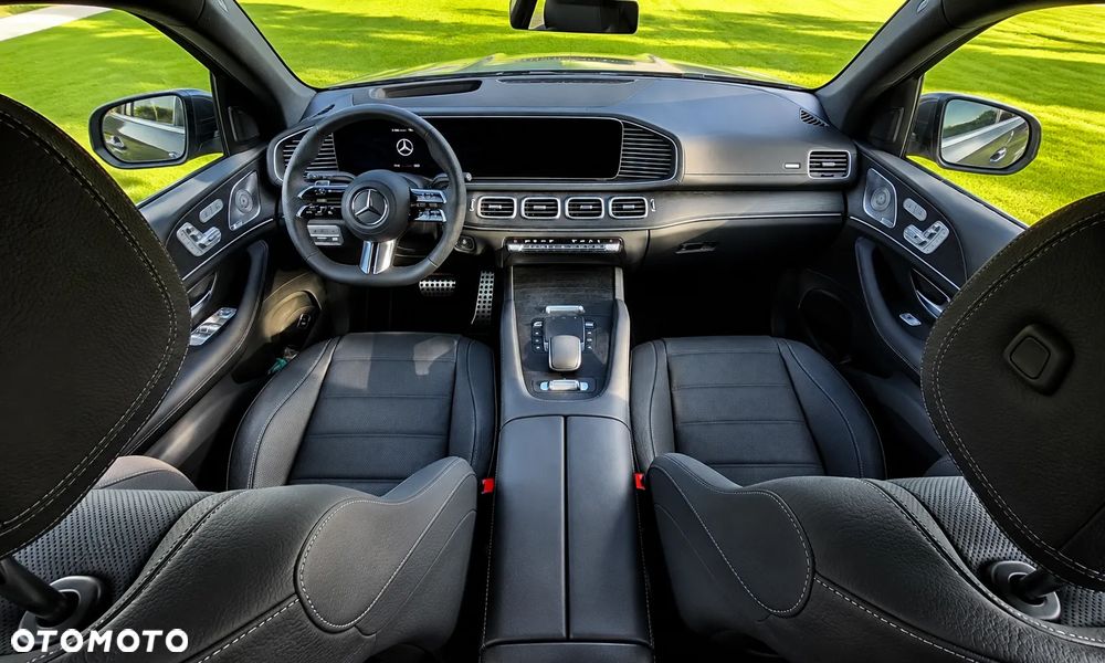 Mercedes-Benz GLS - 9