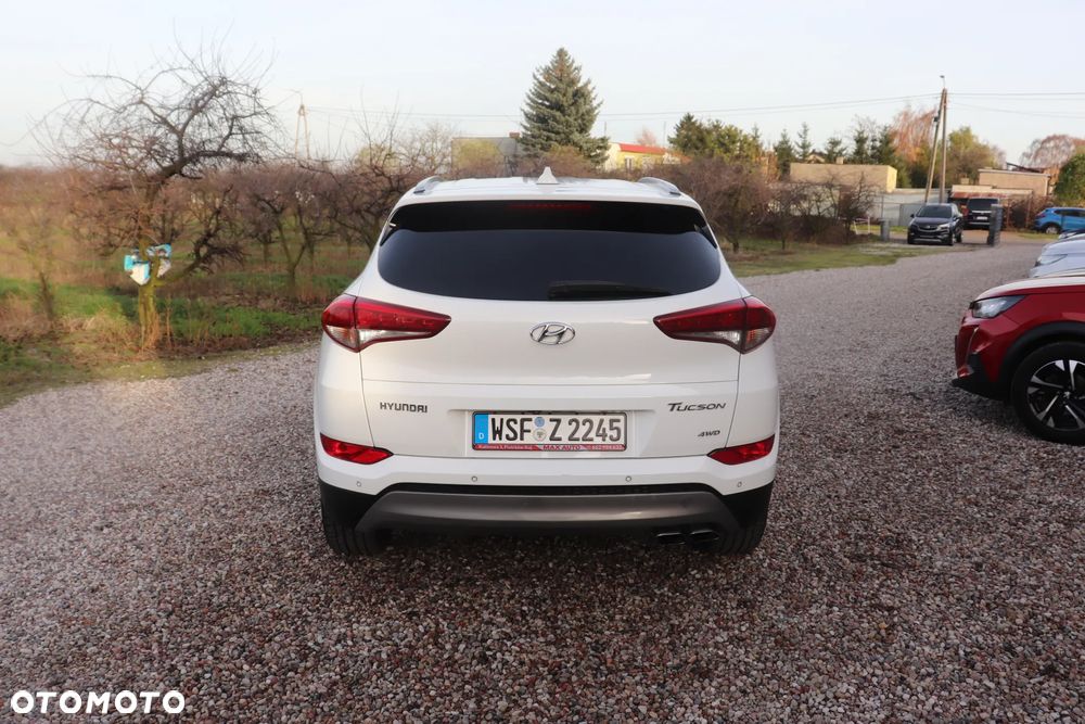 Hyundai Tucson 2.0 CRDI Comfort 4WD - 5