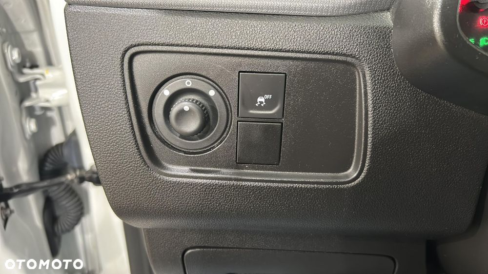 Renault Express Van - 25