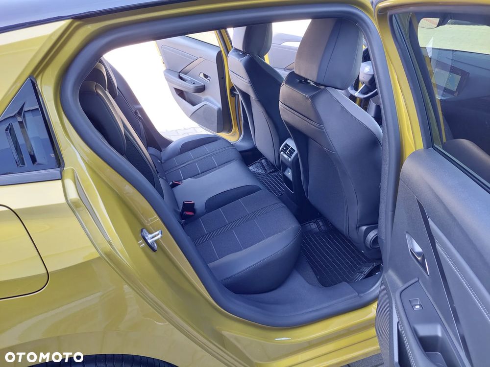 Opel Astra - 28