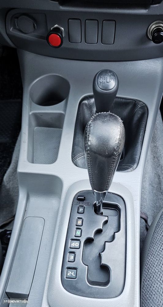 Toyota Hilux 4x4 Cabine Dupla Auto Sol - 10