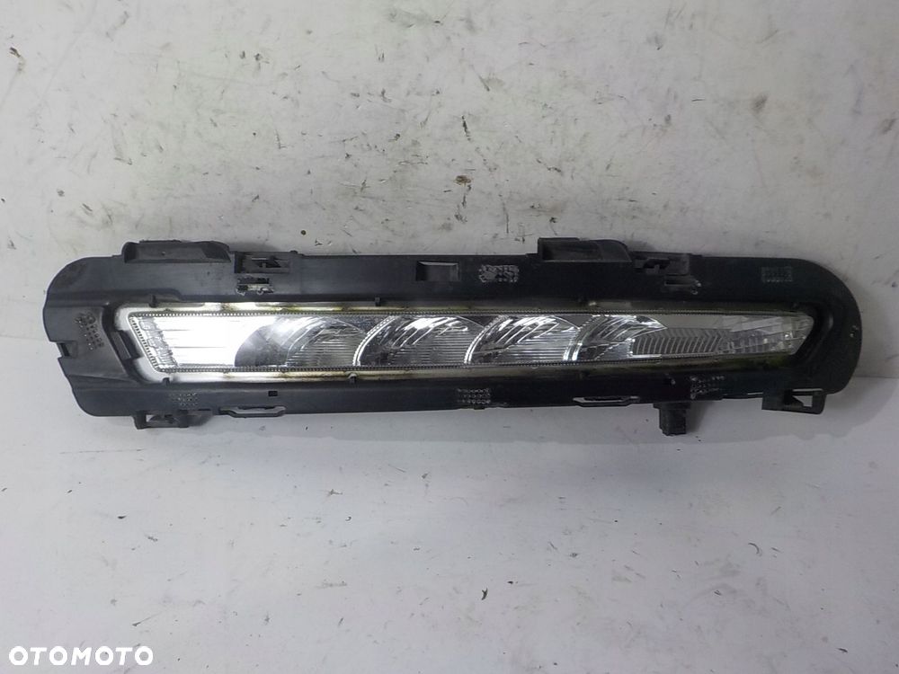 FORD MONDEO IV MK4 LAMPA PRZÓD LISTWA HALOGEN LED DRL PRAWY BS7113B218 - 1