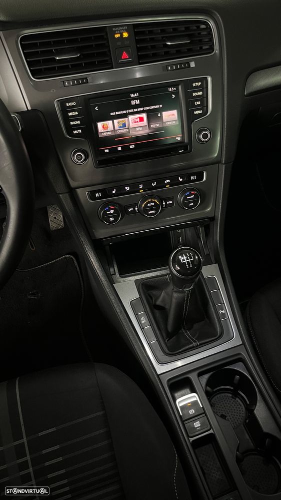 VW Golf 1.6 TDI BlueMotion Lounge - 9