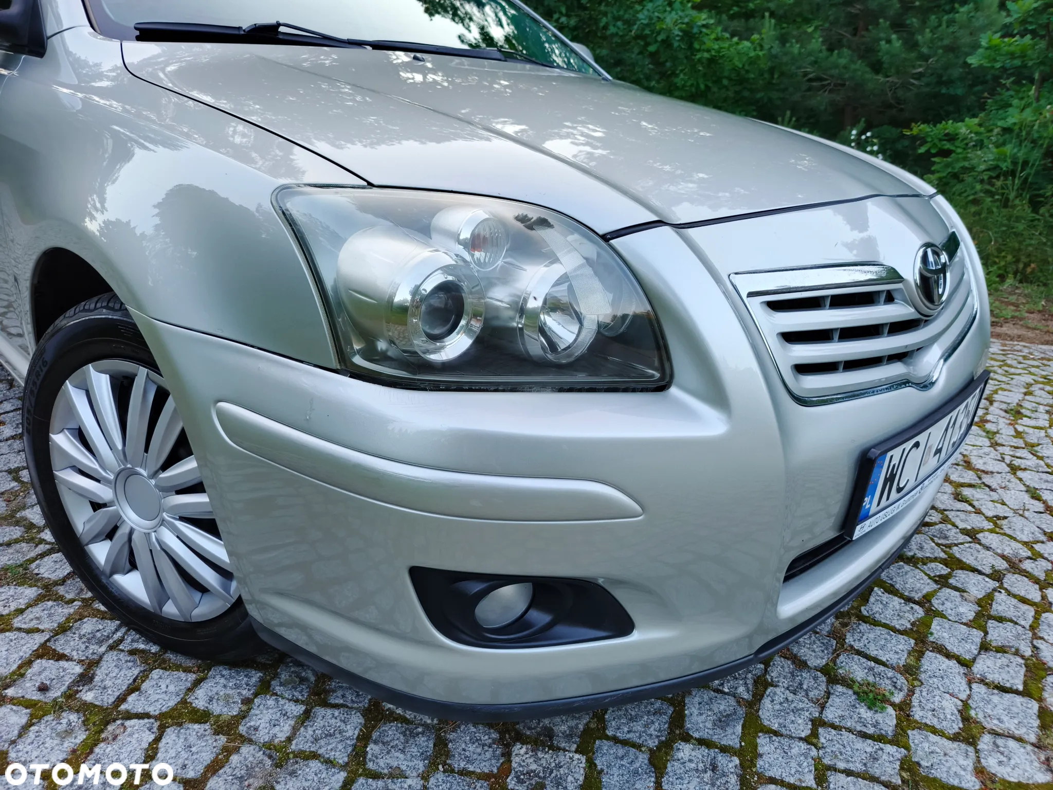 Toyota Avensis 2.0 D-4D Sol - 33