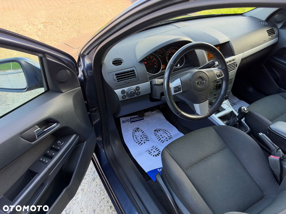 Opel Astra - 14