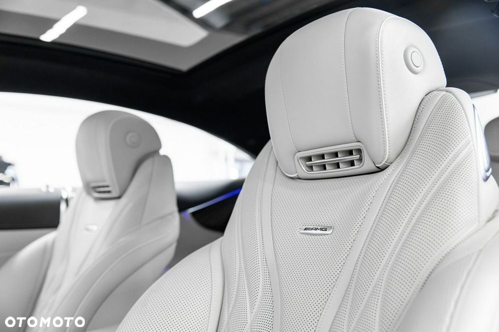 Mercedes-Benz Klasa S AMG 63 4-Matic+ 9G-TRONIC - 34