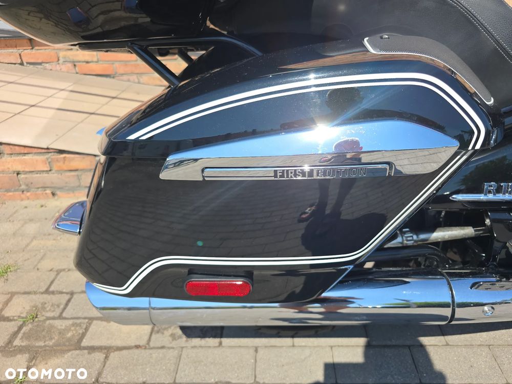 BMW R - 6