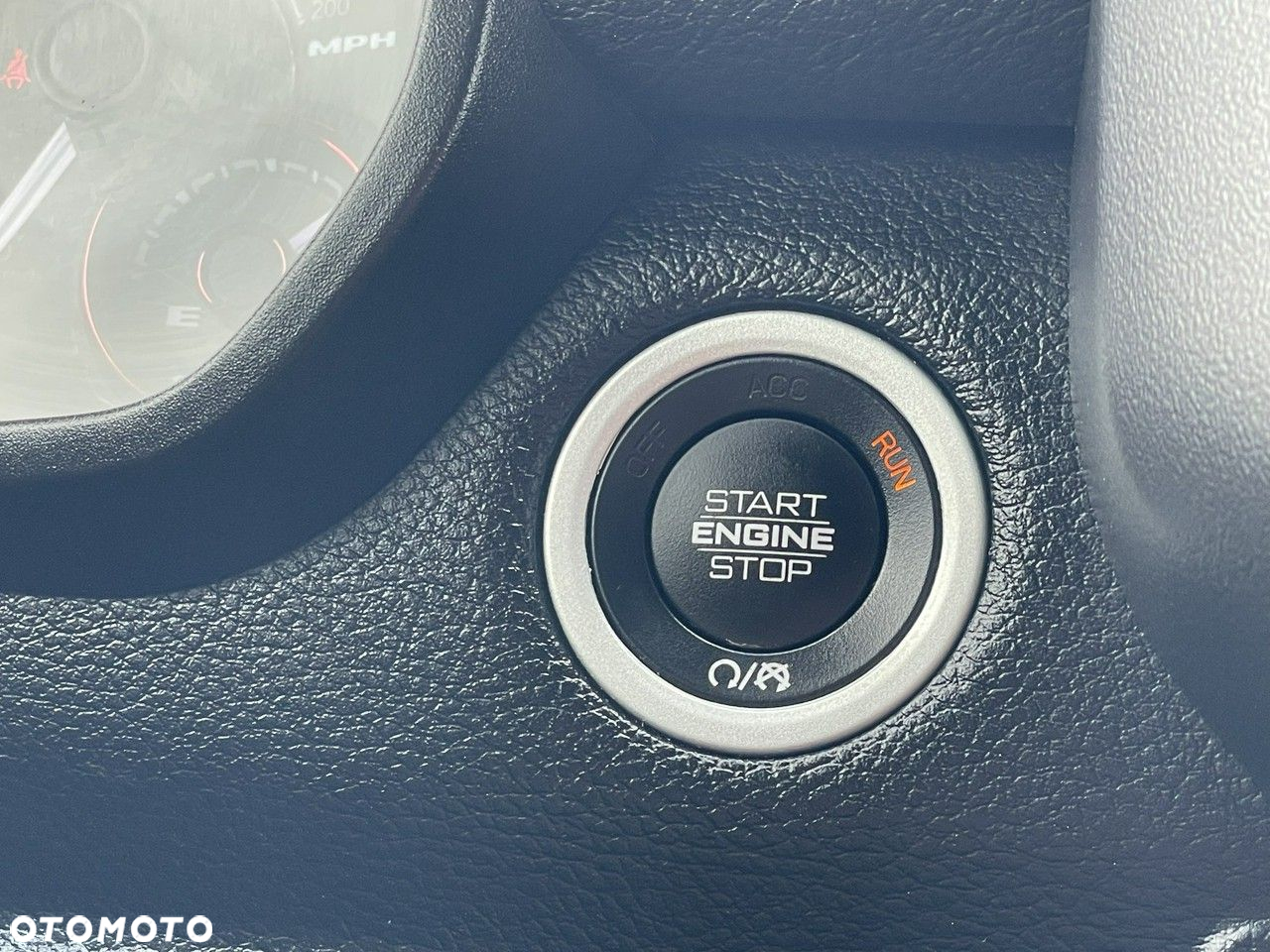 RAM 1500 - 29