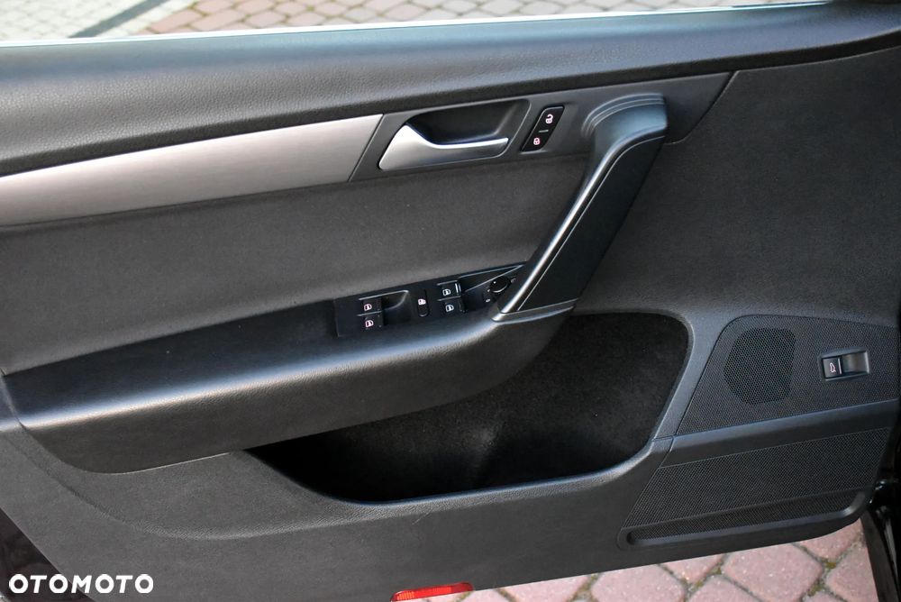 Volkswagen Passat 2.0 TDI DSG Comfortline - 20