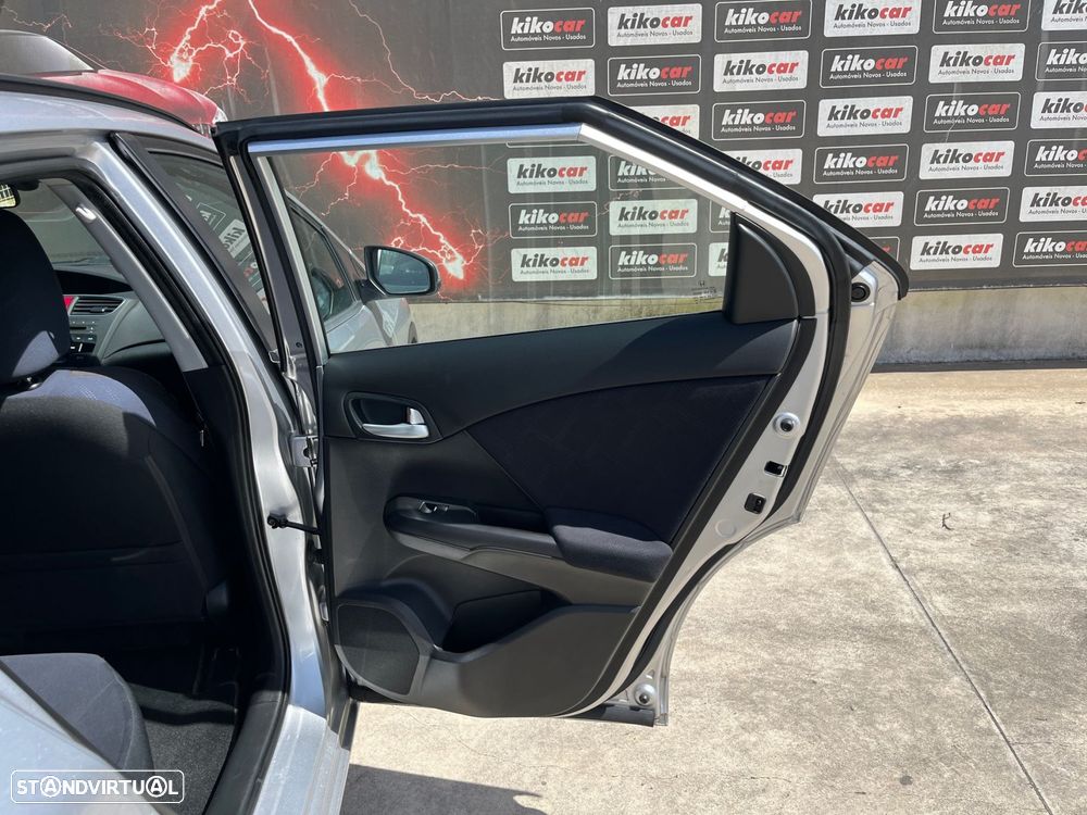 Honda Civic 1.6 i-DTEC Lifestyle - 36