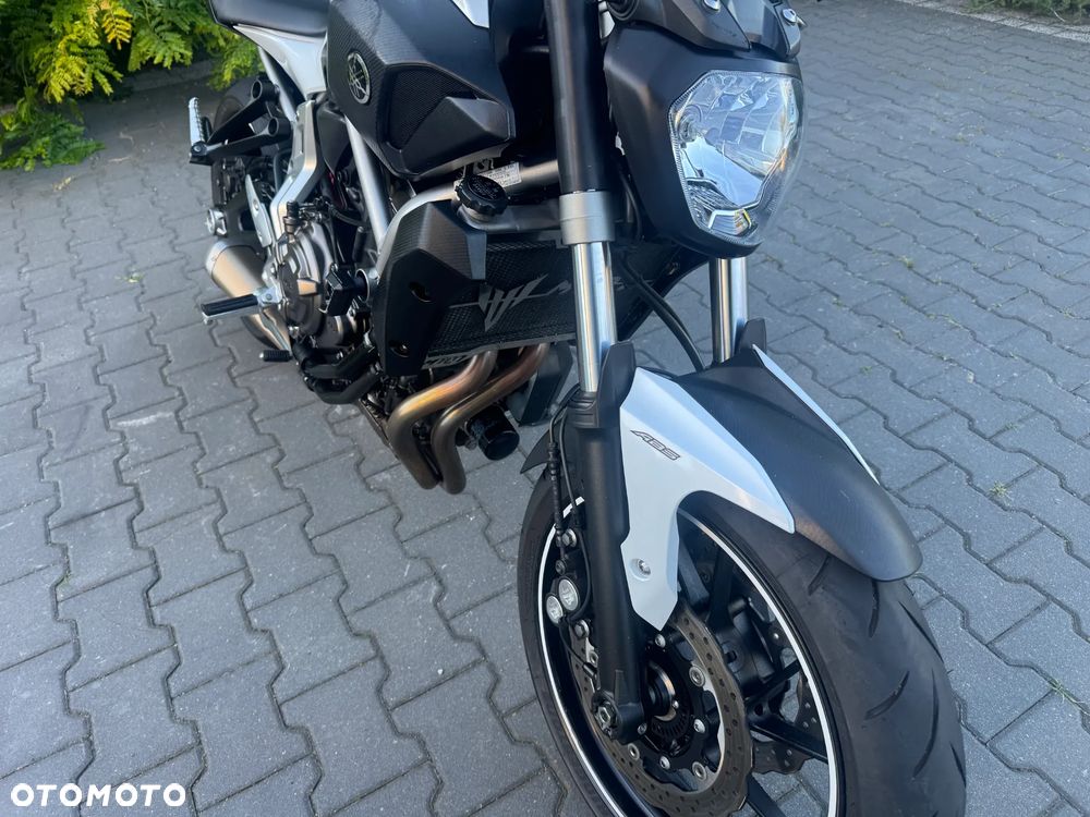 Yamaha MT - 13