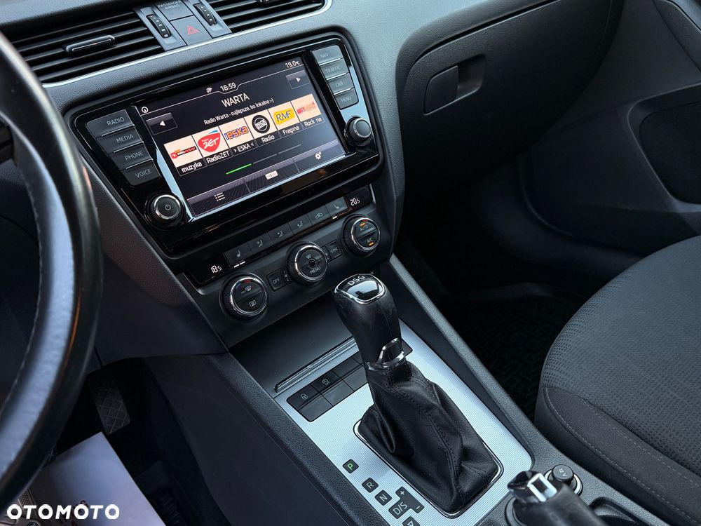 Skoda Octavia 2.0 TDI Drive DSG - 19