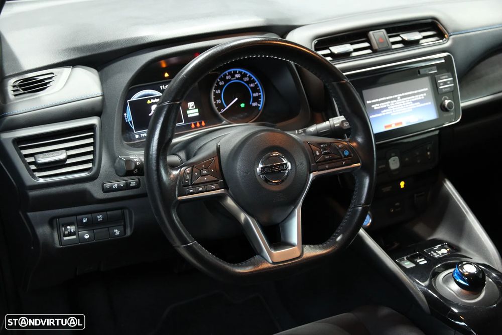 Nissan Leaf N-Connecta - 9