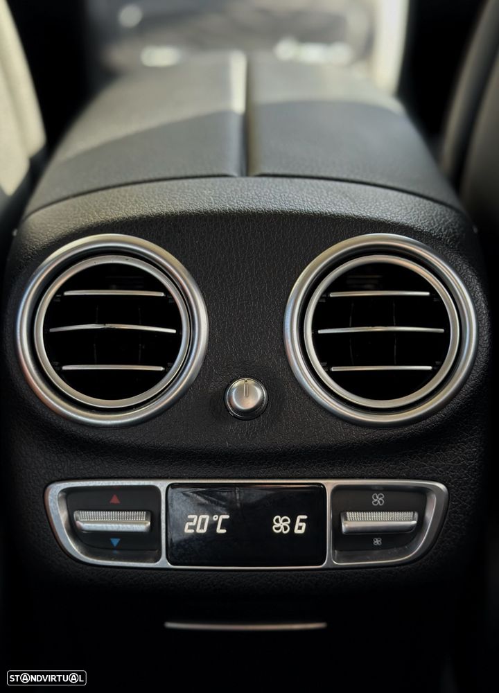 Mercedes-Benz E 300 de 4Matic T 9G-TRONIC - 33