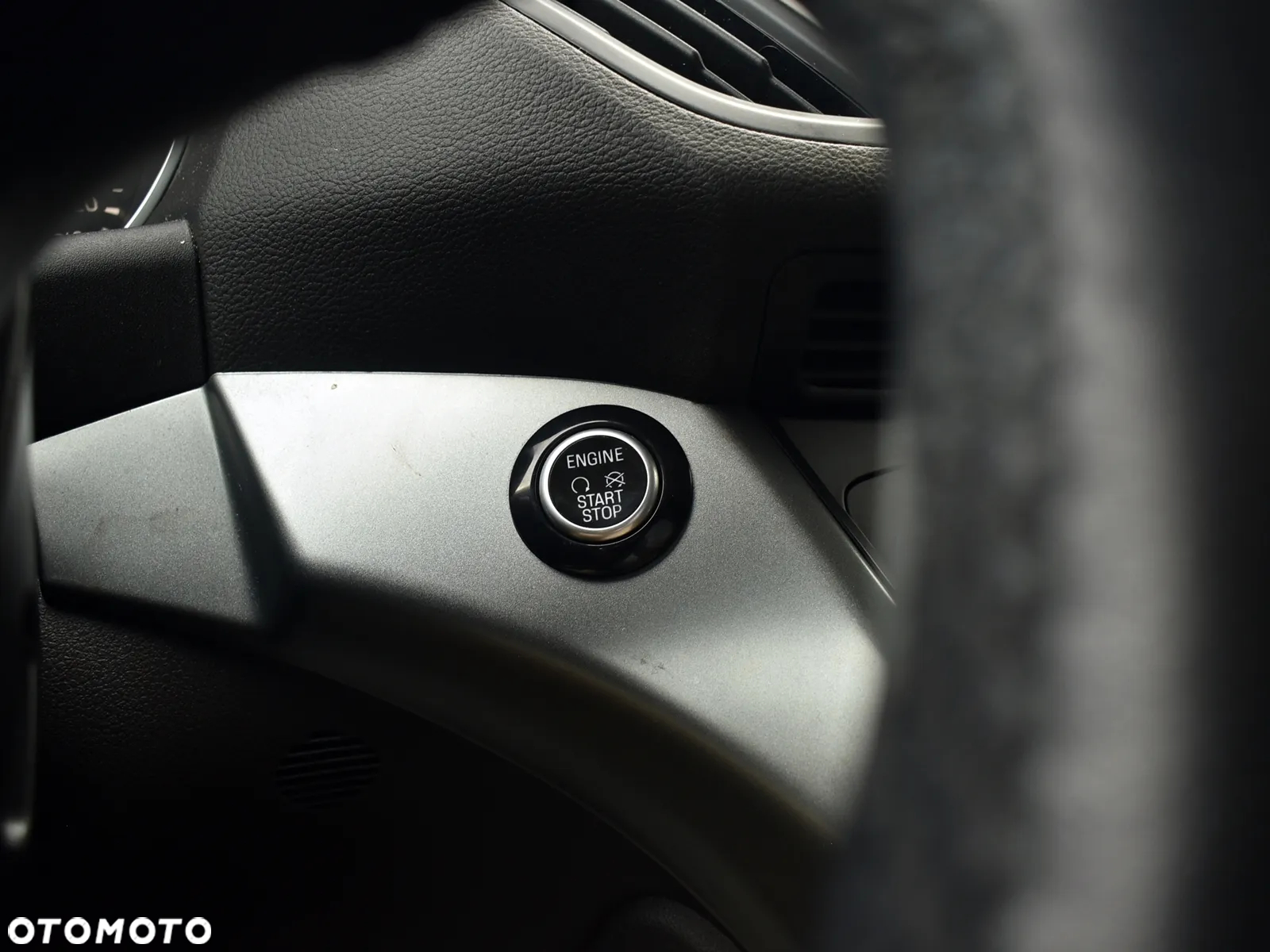 Ford Kuga 1.5 EcoBoost FWD Trend - 30