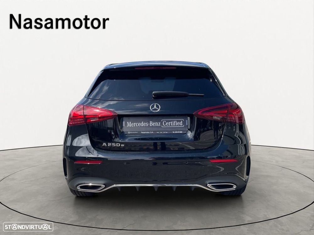 Mercedes-Benz A 250 e - 3