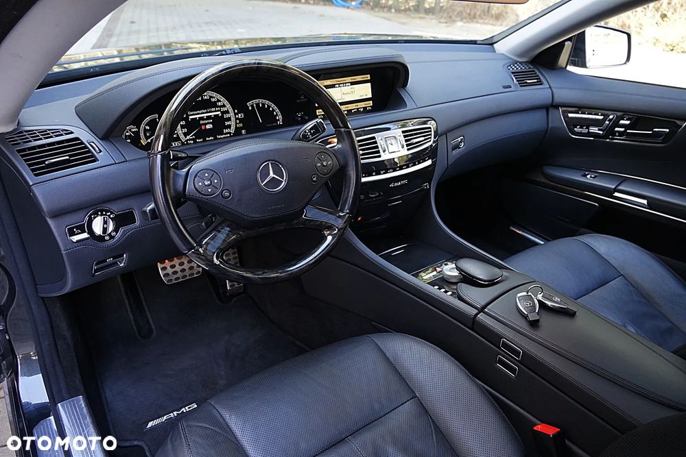 Mercedes-Benz CL 500 4Matic (BlueEFFICIENCY) 7G-TRONIC Grand Edition - 32