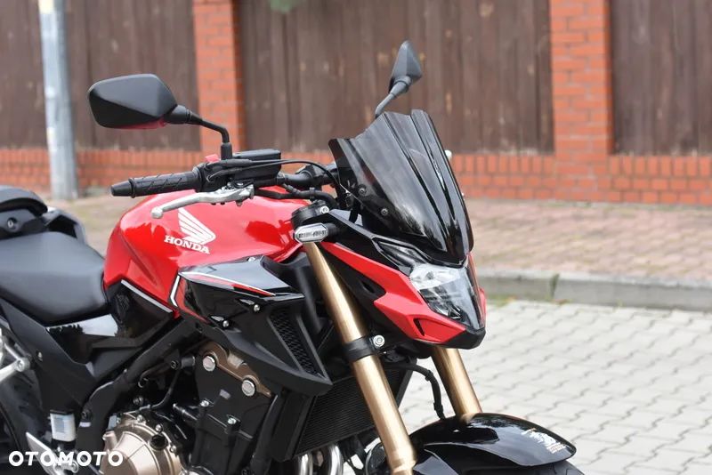 Honda CB - 4