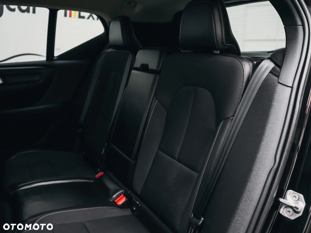 Volvo XC 40 D3 Momentum - 28