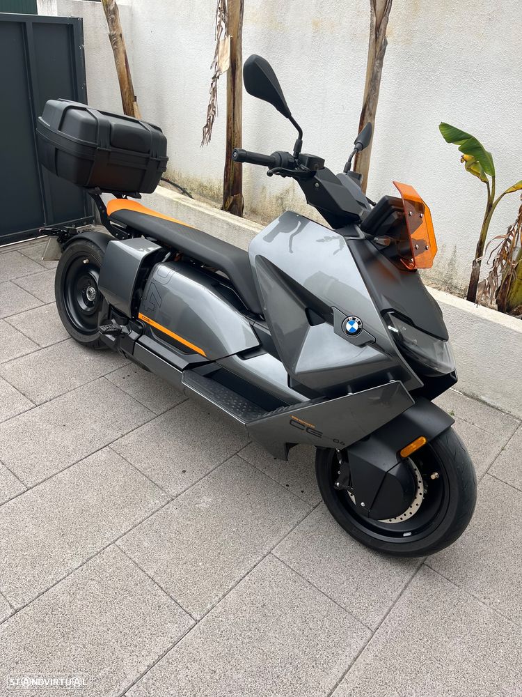 BMW CE 04 - 1