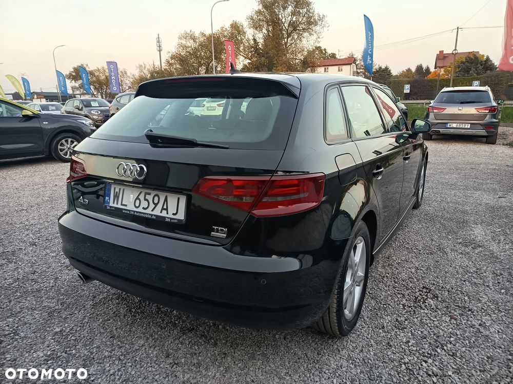 Audi A3 Sportback 1.6 TDI ultra Attraction - 13