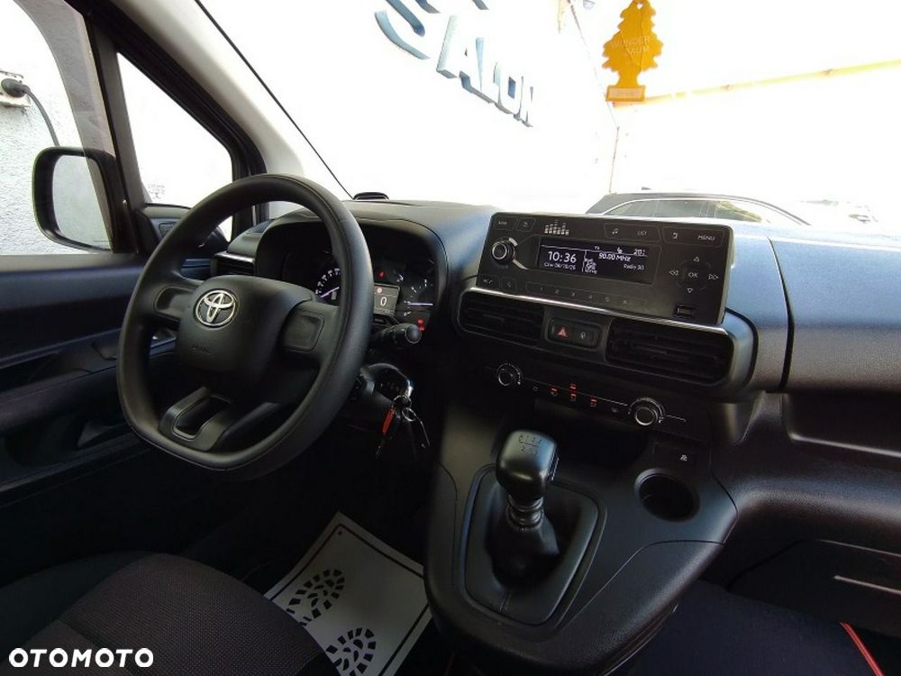 Toyota Proace City Verso - 11