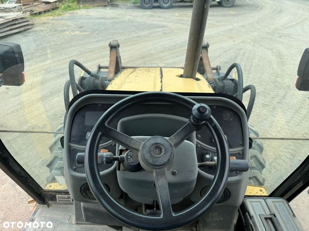 Caterpillar 432 D 4X4 - 10