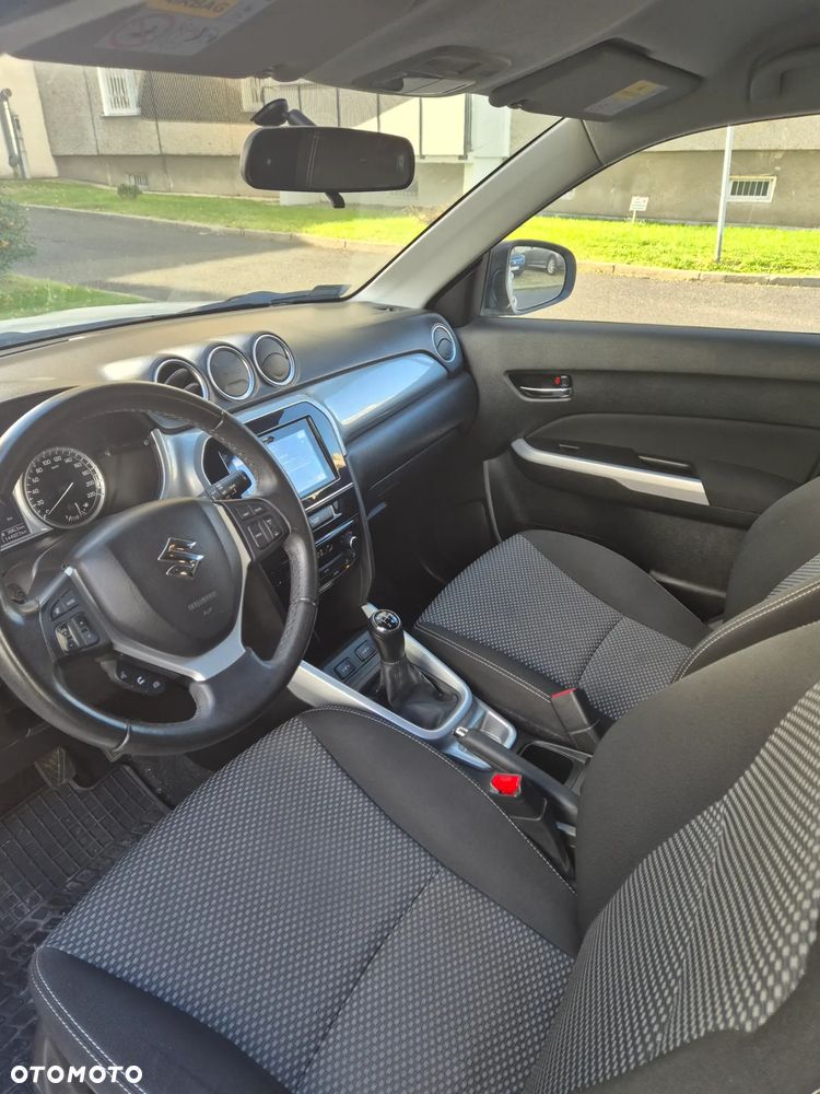 Suzuki Vitara 1.6 Premium 2WD - 7