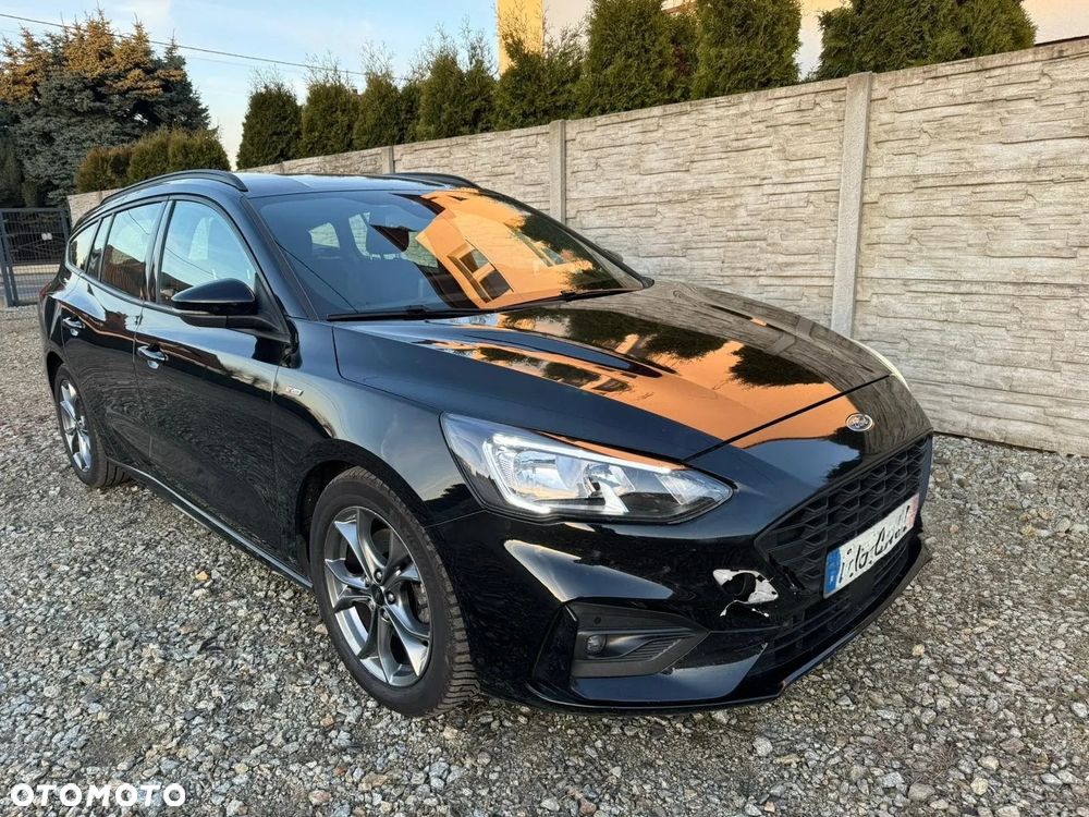 Ford Focus 1.5 EcoBlue Start-Stopp-System ST-LINE - 2