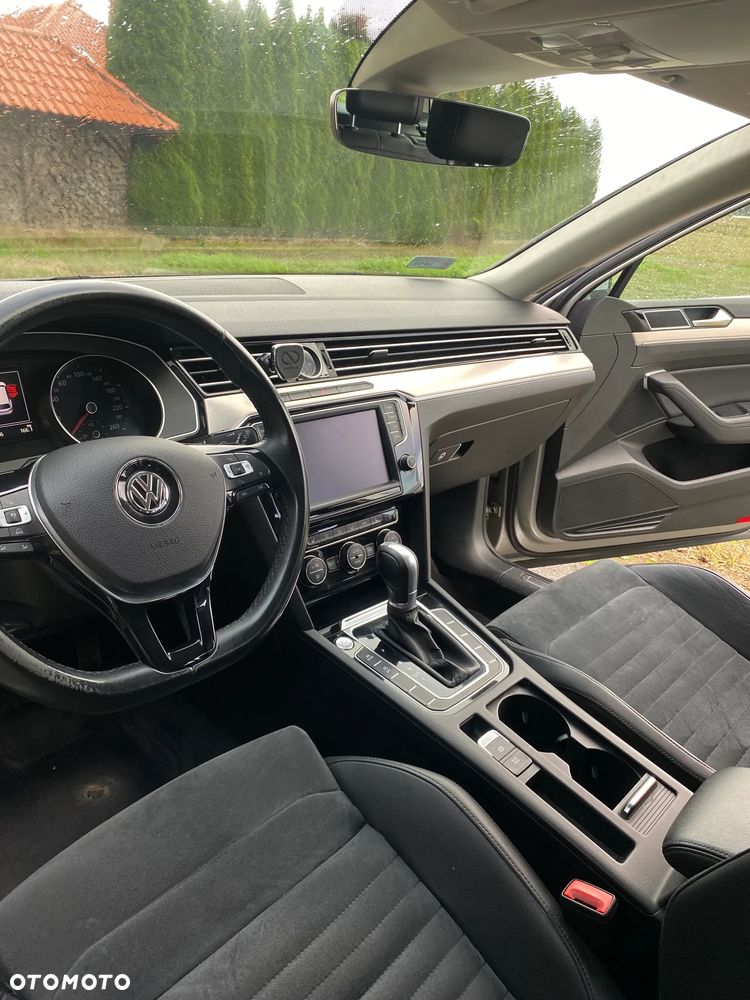 Volkswagen Passat Variant 2.0 TDI BMT Highline DSG - 4