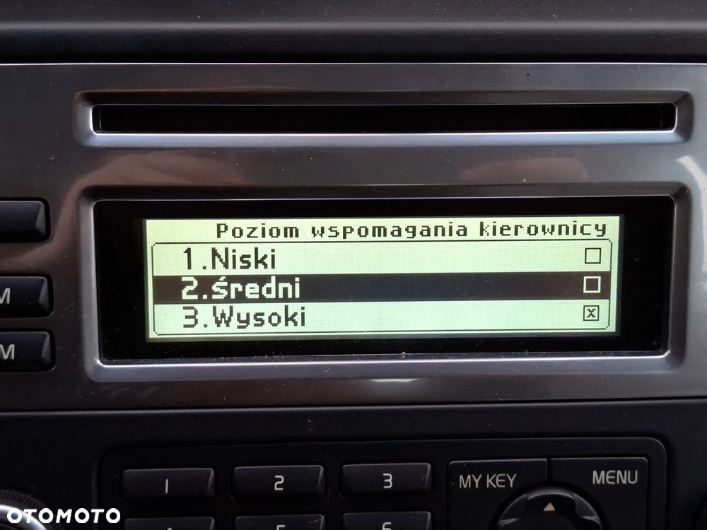 Volvo V70 D5 AWD Summum - 26