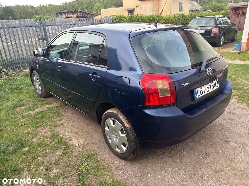 Toyota Corolla 2.0 D-4D Sol - 5