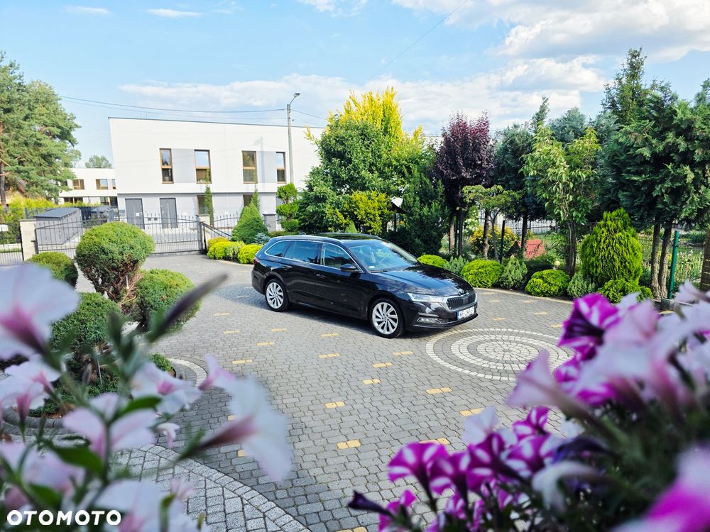 Skoda Octavia 2.0 TDI 4x4 Style DSG - 4