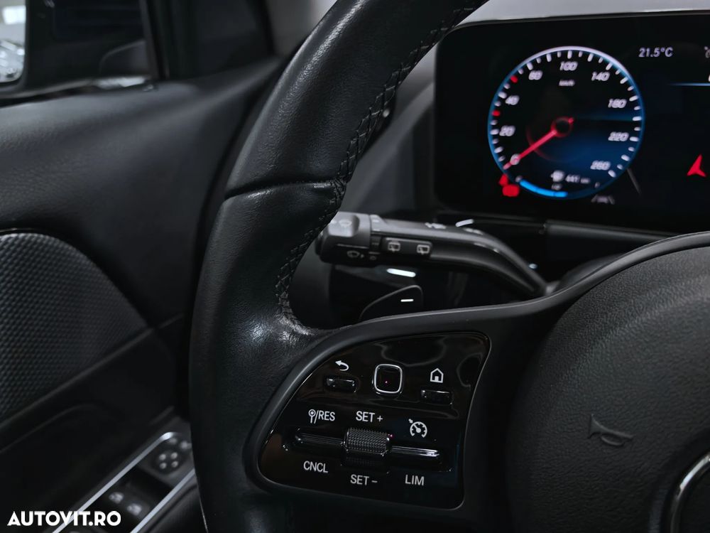 Mercedes-Benz GLA 200 d Aut. - 25